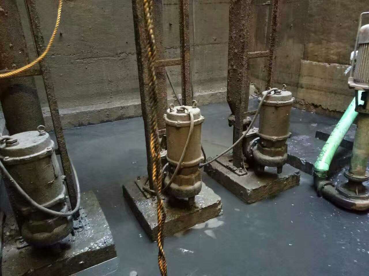 攀枝花污水池清理